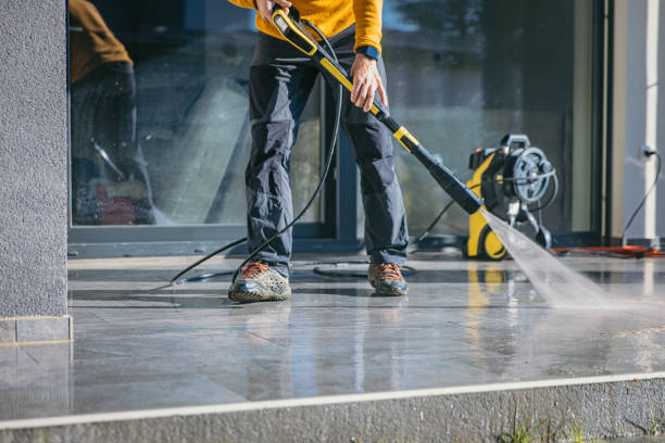 Best Concrete Pressure Washing  in Huntgburg, IN